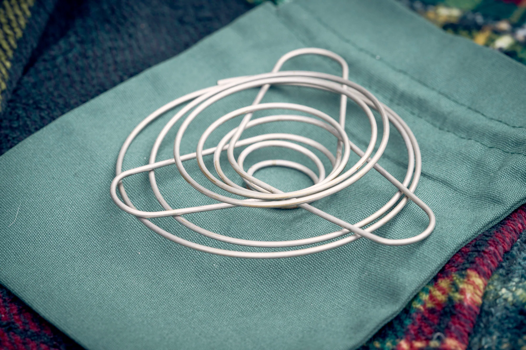 Collapsible Portable Wire Coffee Dripper - Image 4