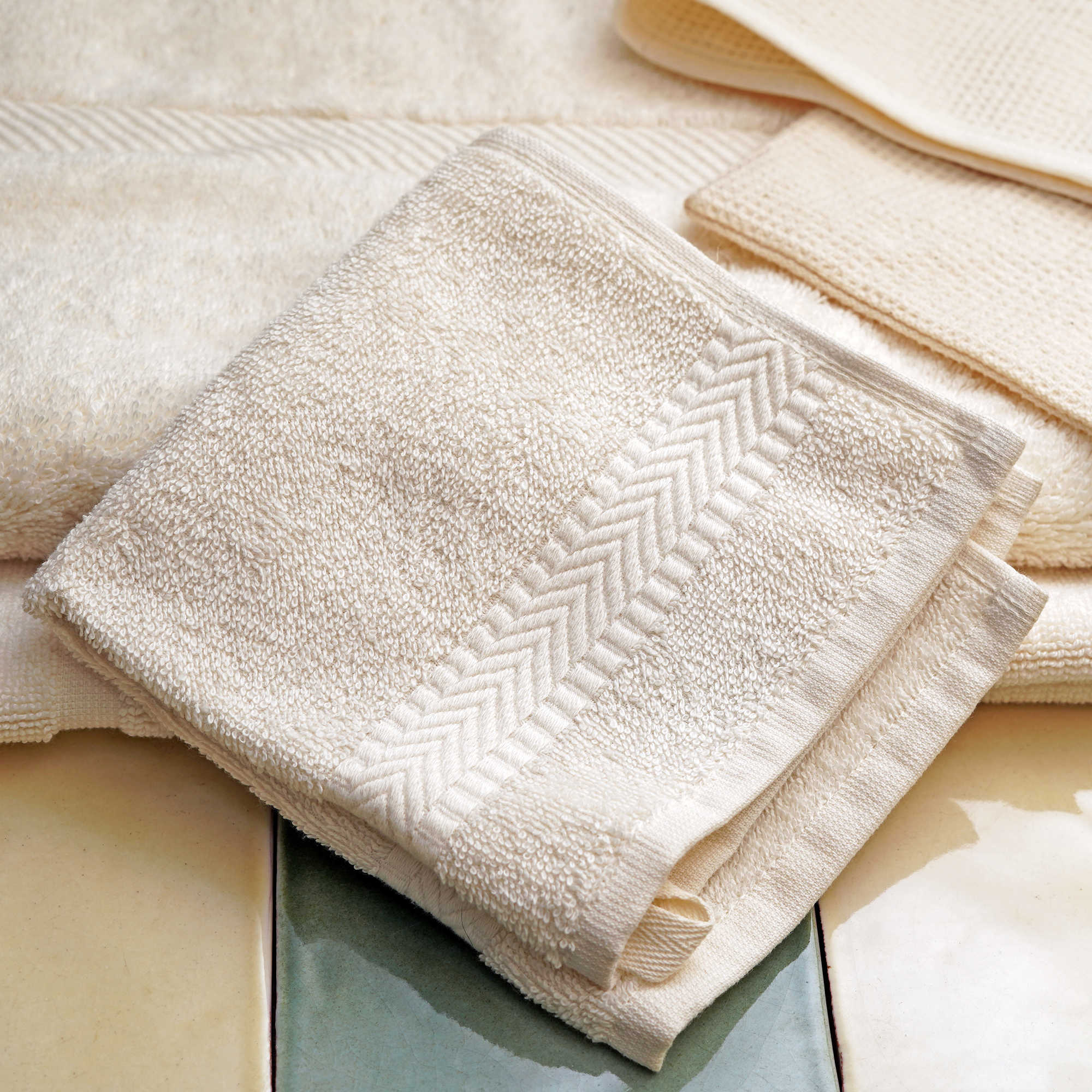 Organic Cotton Terry Wash Cloth with Hanging Loop - Image 2